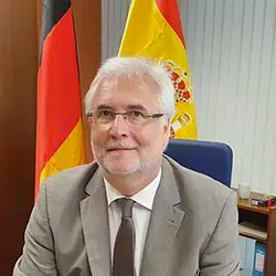 Wolfgang Schwarz